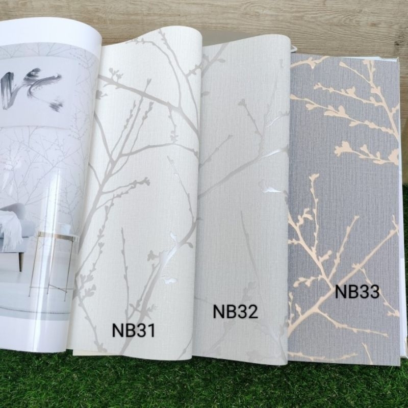 Wallpaper Dinding motif minimalis list gold