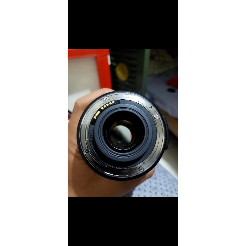 Lensa Canon 18-135 IS
