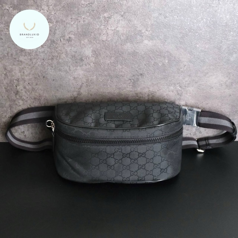 Gucci GG Belt Bag / Bumbag Canvas in Black