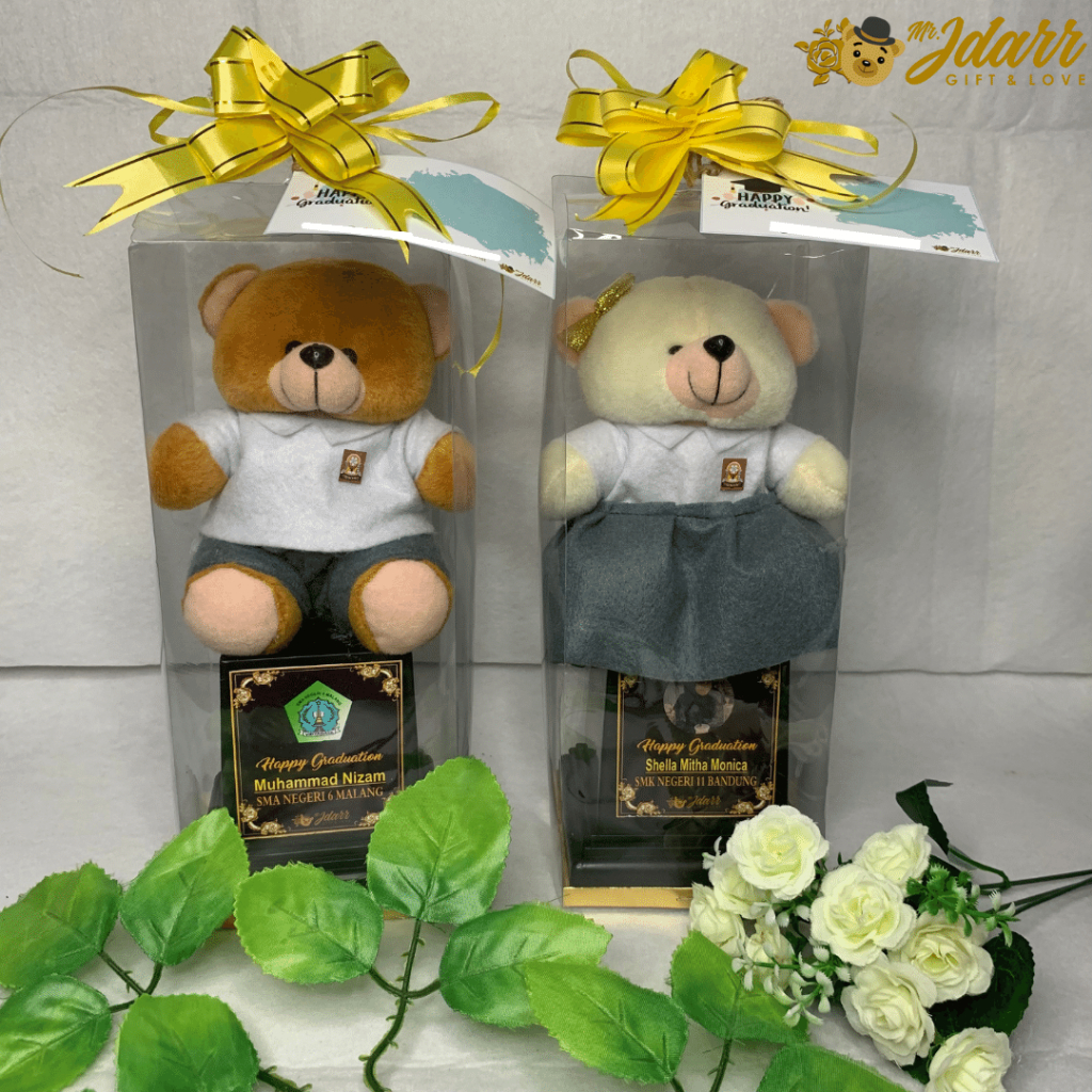 Piala Boneka Seragam Sekolah Hadiah Wisuda Souvenir Kelulusan Bisa Request Nama Logo  Kartu Ucapan B