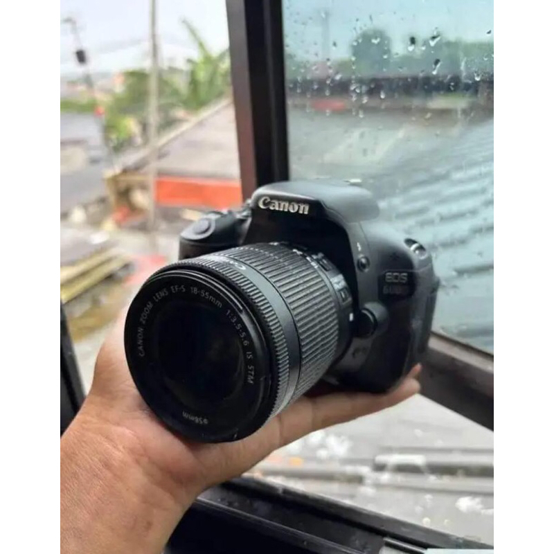 Kamera canon 600D