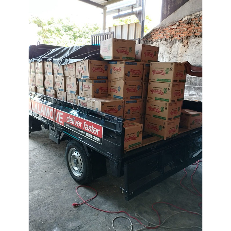 

Minyak Goreng premium Vipco Grandco (Dus isi 1L x 12 / 2L x 6)