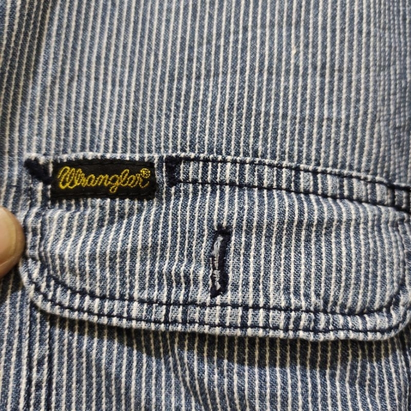 kemeja lengan panjang Wrangler