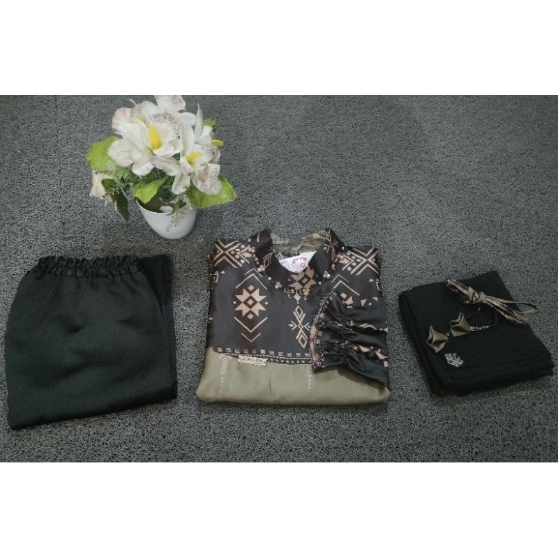 Tahara (tabungan hari raya)Baju Lebaran  Teh Lina&Family