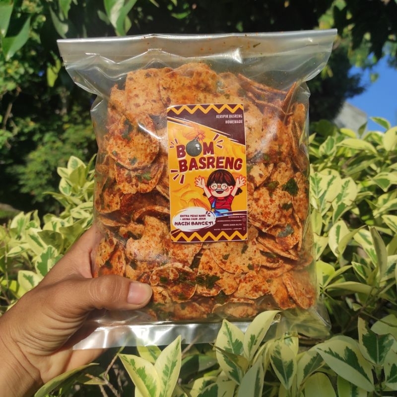 

basreng/keripik basreng/pedas manis daun jeruk/cemilan viral/cemilan
