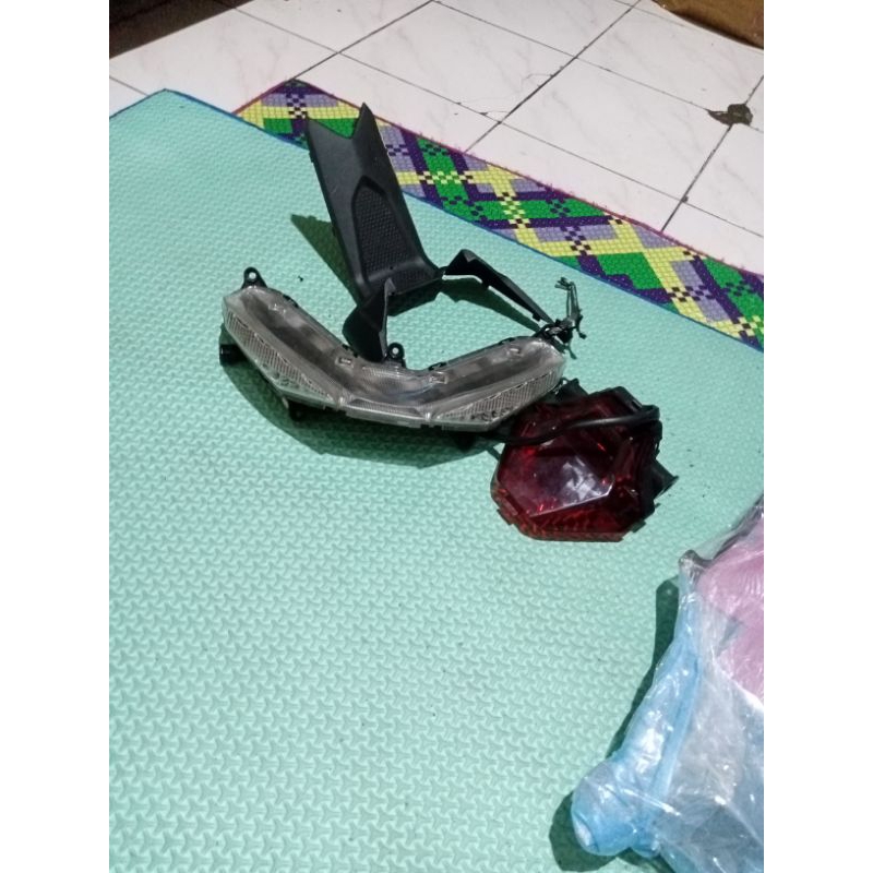 lampu senja dan stoplamp mx king.