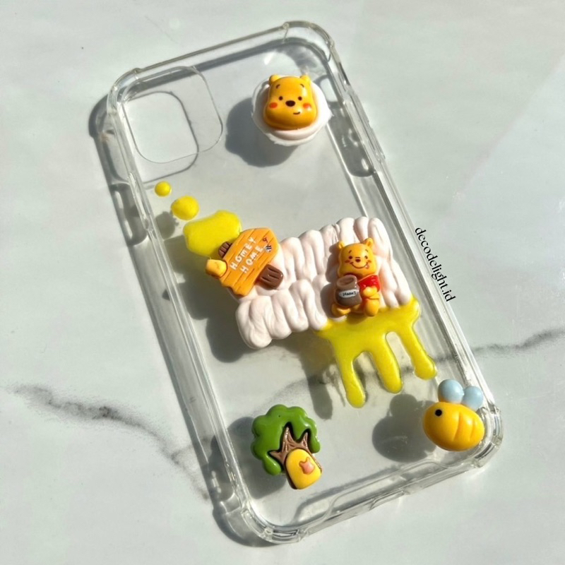 Custom Case Deco Cream By DecoDelight - Pooh Edition