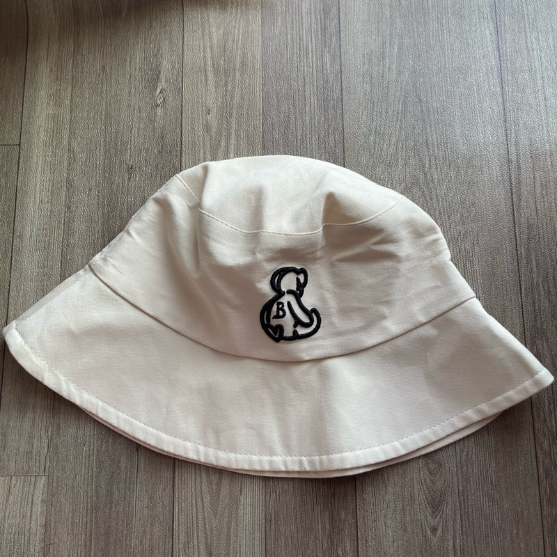 KKV SYC Bear Bucket Hat Topi Bucket Bordir Beruang Simple Pria Wanita