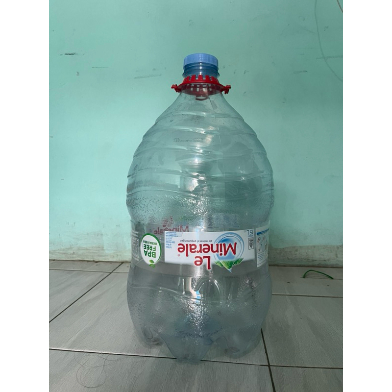 

Galon kosong leminerale 1pcs (tidak ada air)