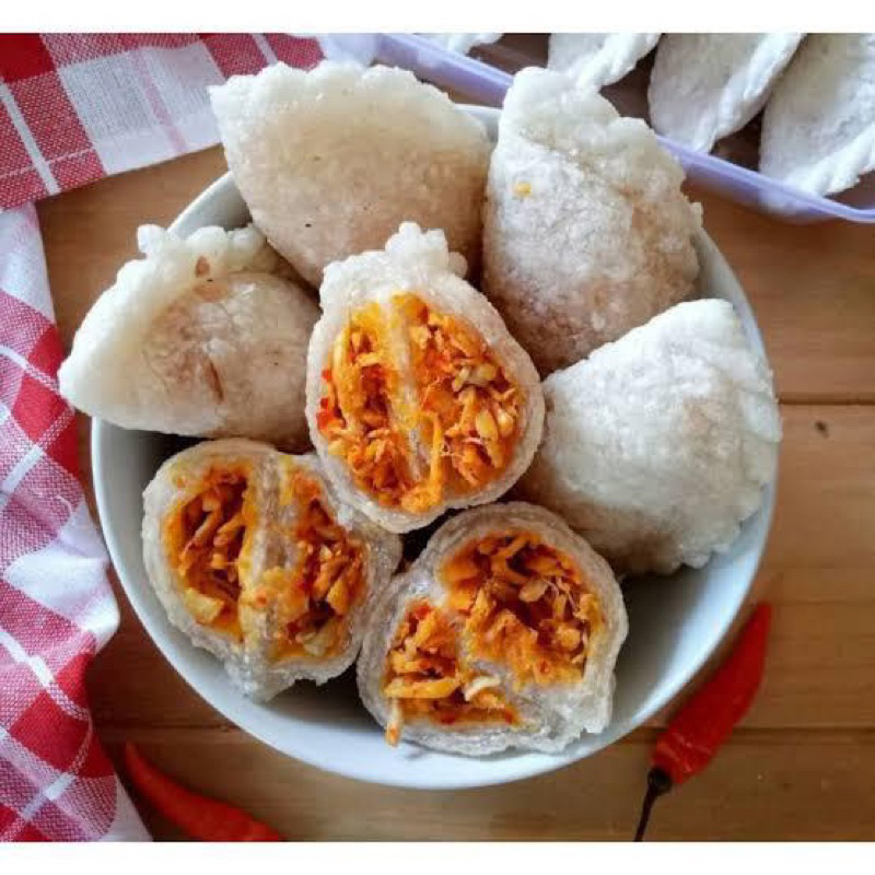 

CIRENG ISI AYAM SUWIR PEDAS