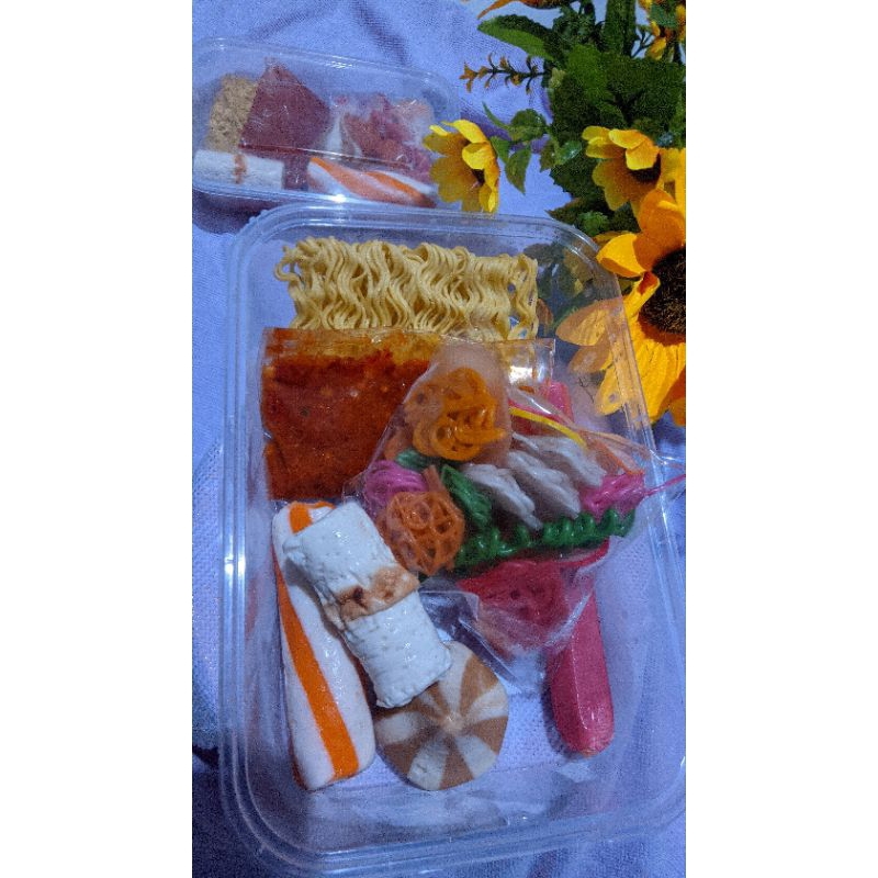 

Seblak.seafood.frozen.bumbu.basah.instan