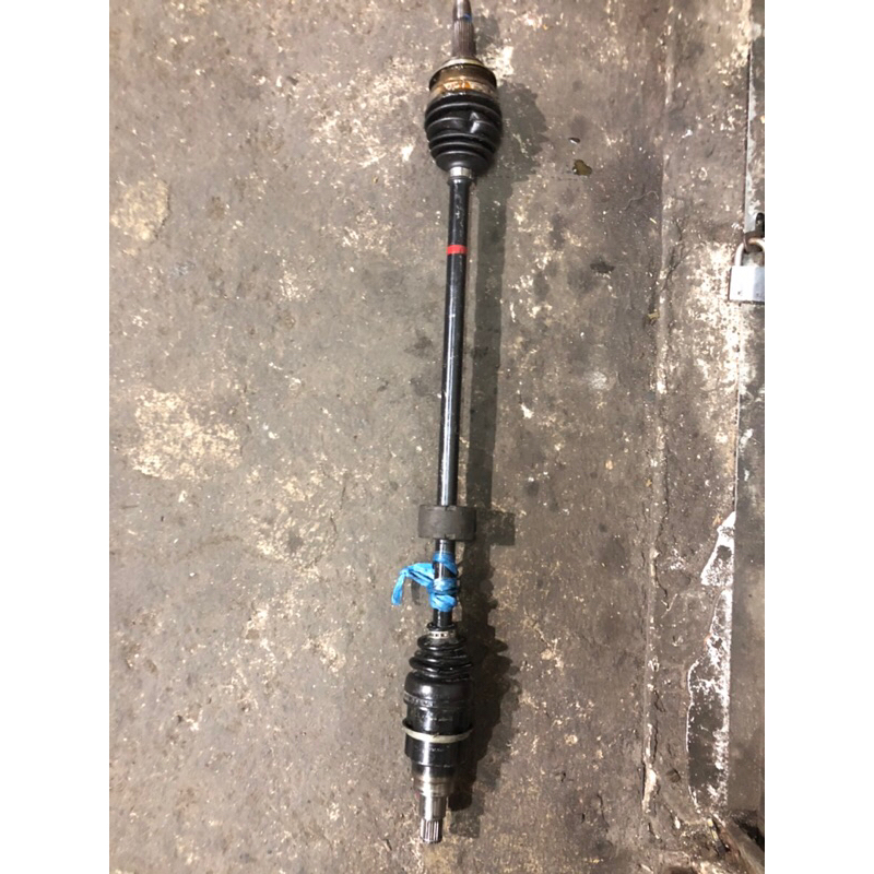 Drive Shaft CV Joint Assy As Roda Komplit Daihatsu Sigra 1200cc Sebelah Kanan Original Copotan