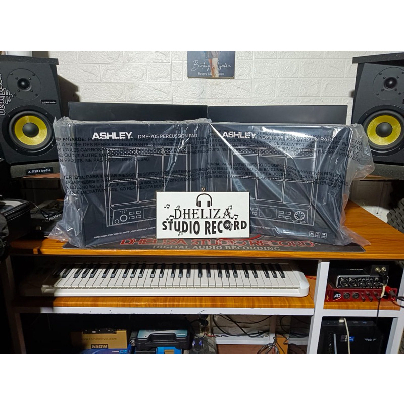ASHLEY DME 705 + SAMPLING
