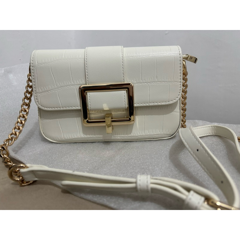 Tas Selempang Wanita Oneda Putih