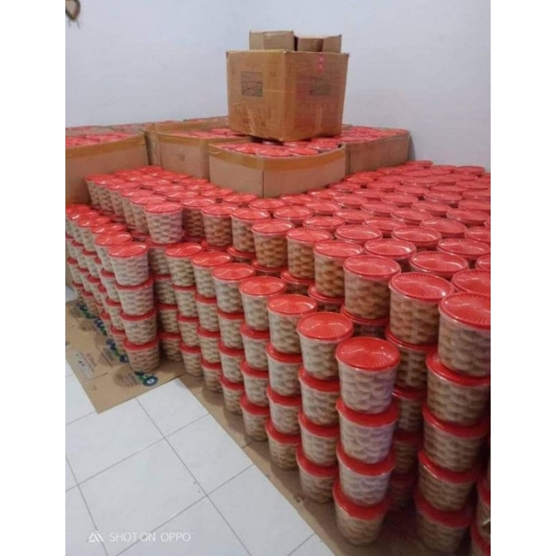 

kue kacang asli jember/kucang orie