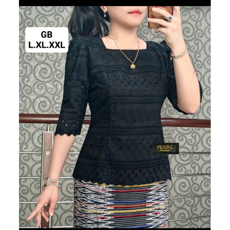Blus cantik khusus putih dan hitam merk Pearl premium katun bolong import lapis puring L,XL,xxl