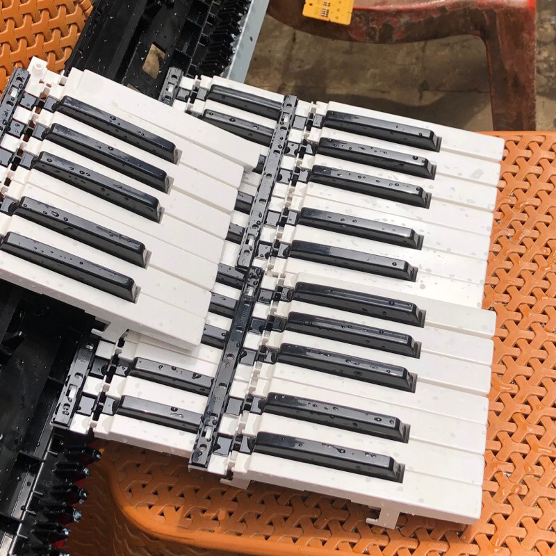 Tuts Keyboard type PSR series