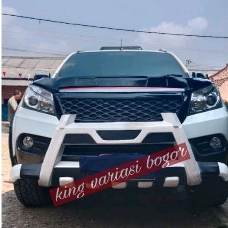 GRILL ISUZU MUX MODEL RANGE ROVER
