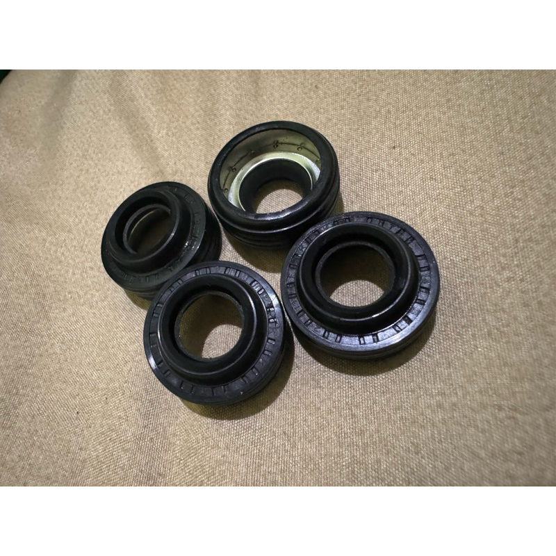 SHAFT SEAL KOMPRESOR AC MOBIL AVANZA XENIA RUSH TERIOS YARIS APV LAMA