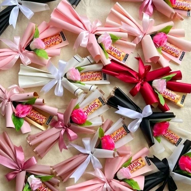

BUKET COKLAT KADO VALENTINE/HARI GURU/KADO ULTAH