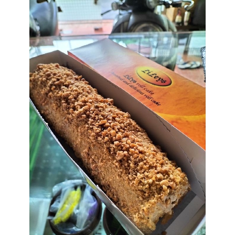 

Mocca Noughat Roll Cake