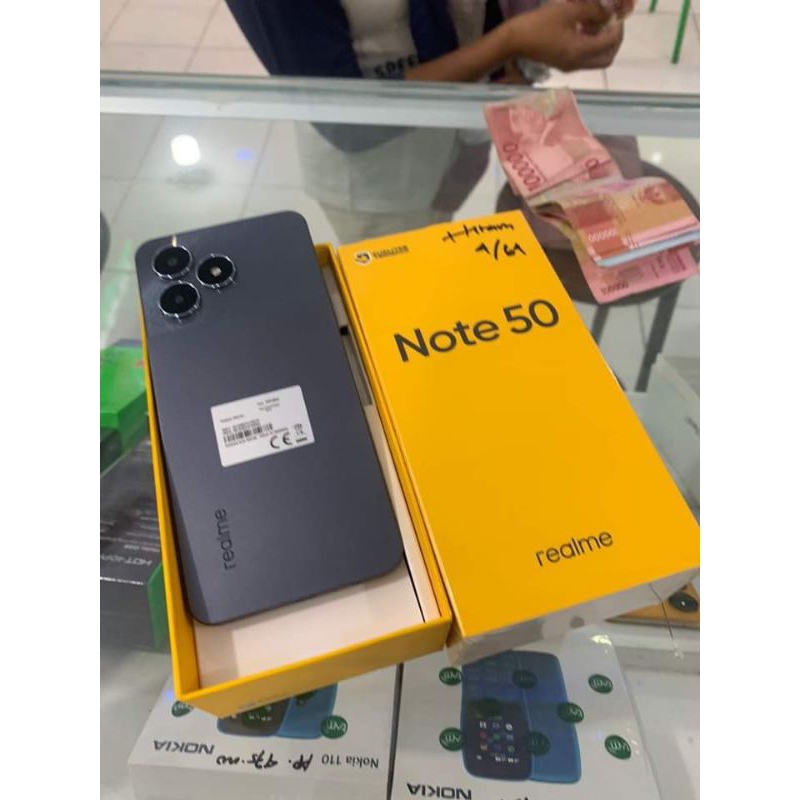 REALME NOT 50