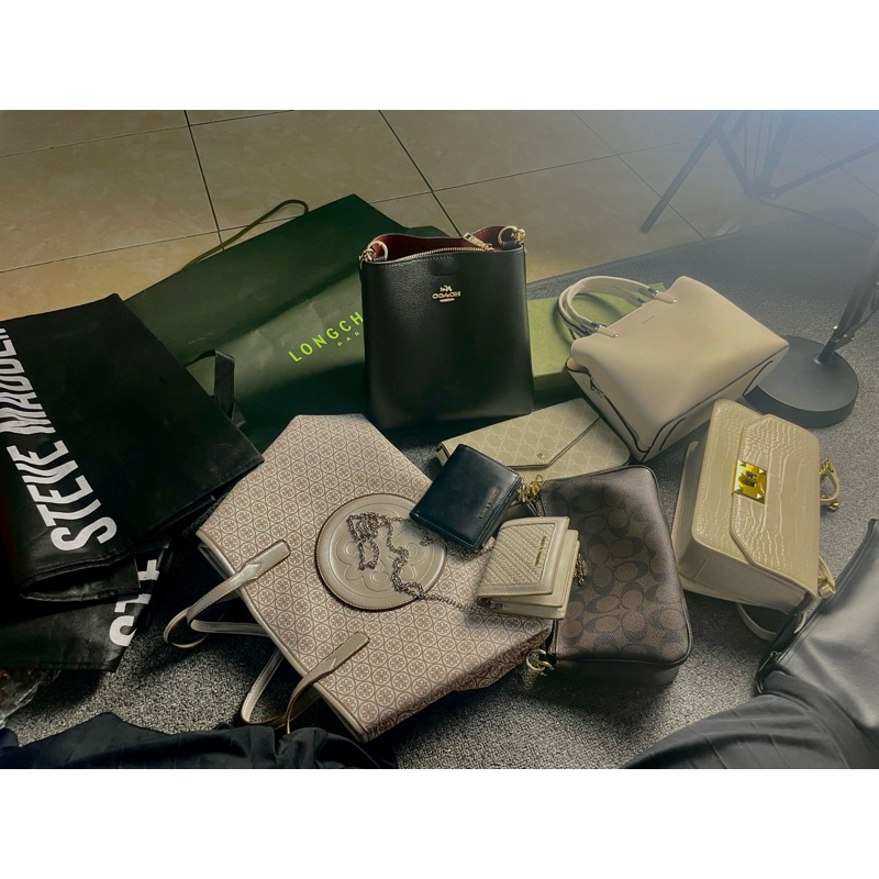PRELOVED TAS dan SEPATU dan Heels  // Tas CK Preloved Pribadi// Tas DRr// Tas LC//Masih bagus//Sepat