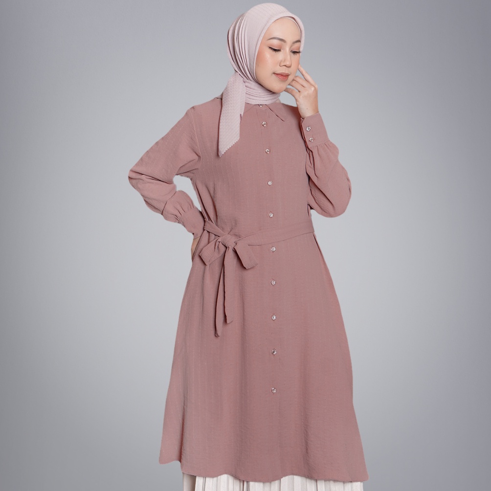 KODE C34B Nobby  Simfoni Tunik Atasan Wanita Casual Look Bahan Airflow Kancing Depan Dengan Tali Lep