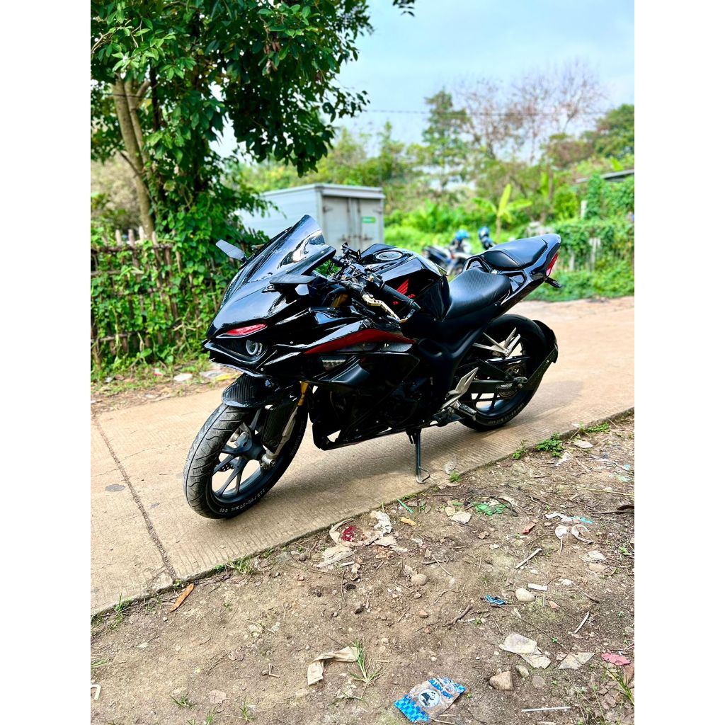 FULL FAIRING HONDA CBR 150 CB 150 K45R MODEL CBR 250RR HITAM MERAH PUTIH REPSOL BODY MOTOR HONDA CBR