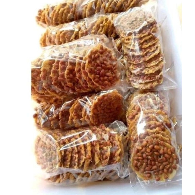 

Rempeyek kacang tanah/Peyek kacang brol/peyek ndeso/peyek desa/kacang tanah/peyek gurih/peyek renyah