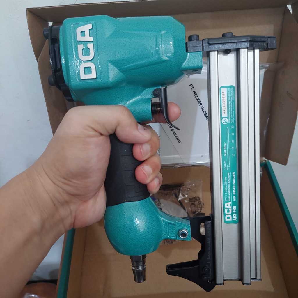 Nailer DCA F30 Mesin Paku Tembak Kompresor Nail Gun DCA F30 Air Stapler Nailer PU