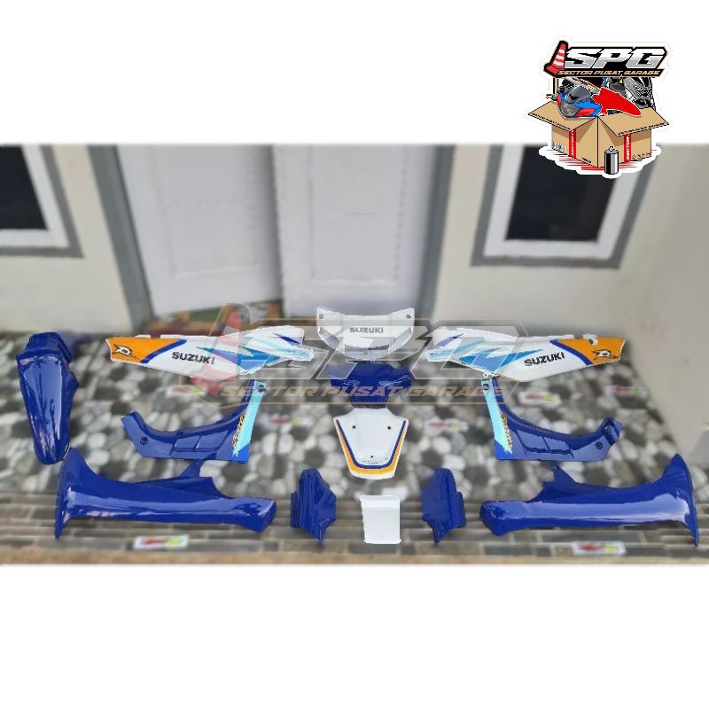cover body satria lumba full set halus suzuki satria lumba biru putih set stiker cover body fullset 