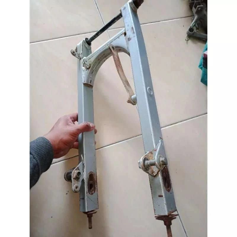 SWING ARM SASIS YAMAHA JUPITER Z BURHAN ORIGINAL COPOTAN