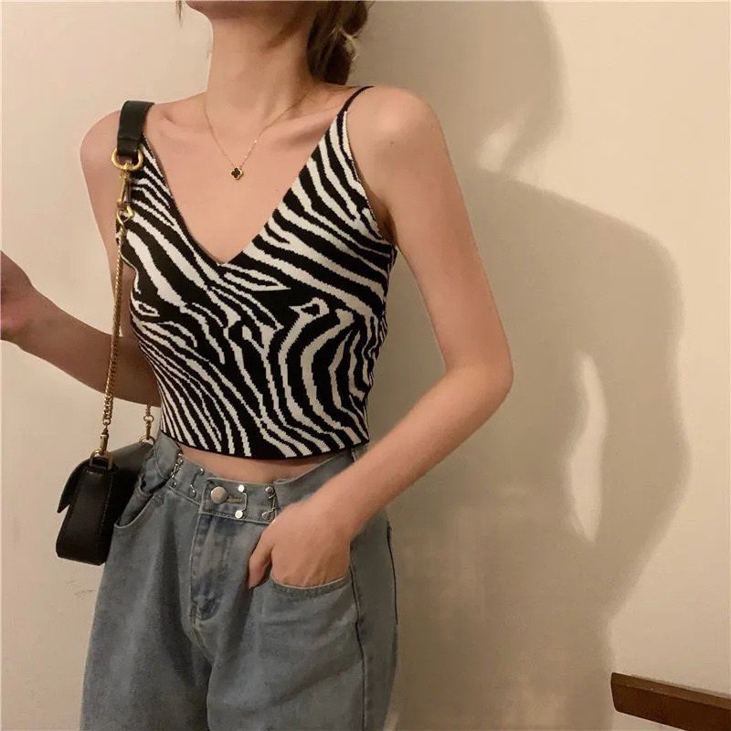 Tank Top Knit Korea Wanita Daleman Crop Top Sexy Wanita