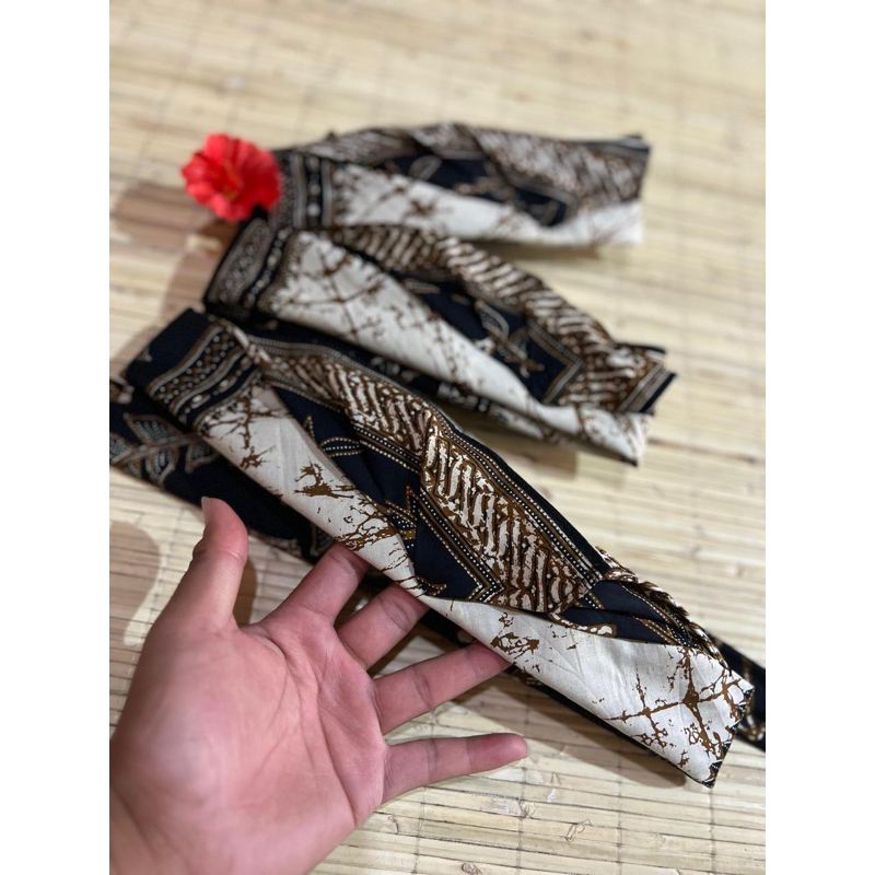 UDENG BATIK SEMI SETENGAH JADI JANGAR NAYAH