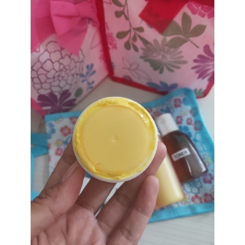 Eceran Cream Siang HN 15gr