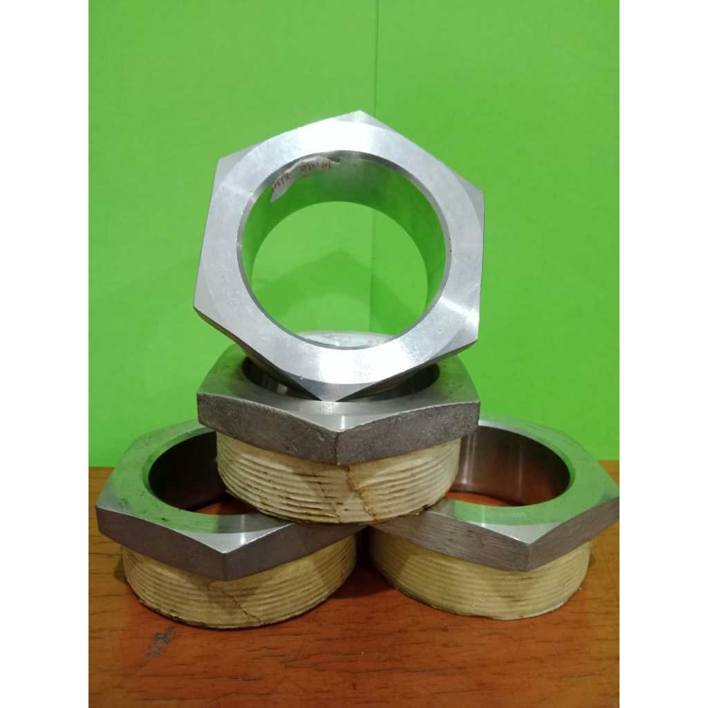 Male Nut Type CB 6000 PN 46