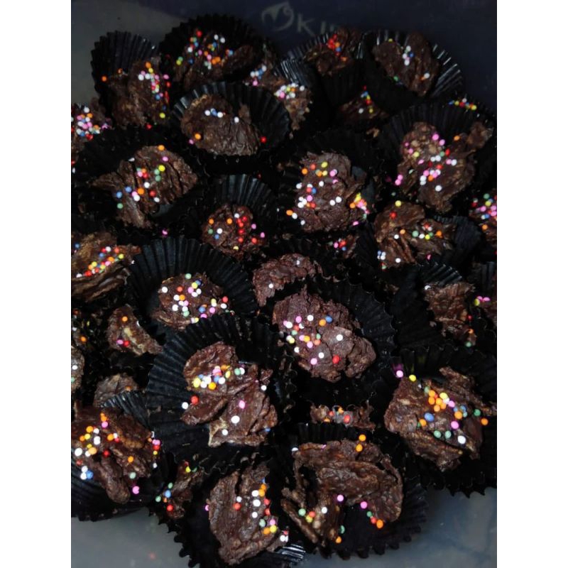 

Coklat Cornflakes Kue Lebaran Mini Camilan Manis Premium