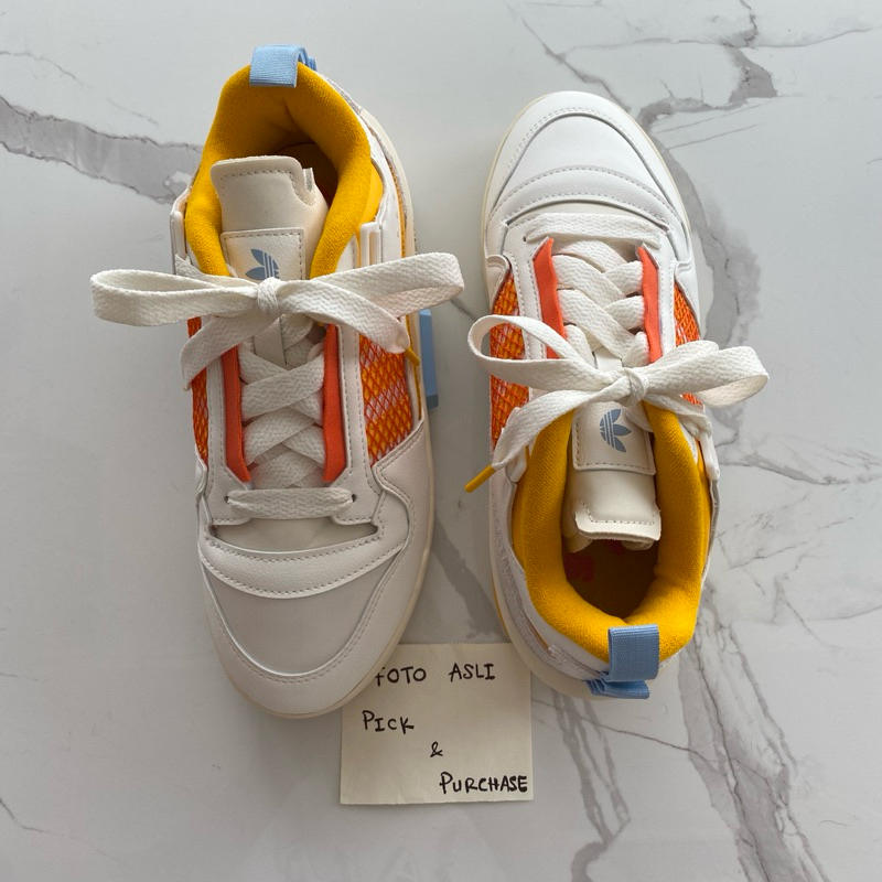 Preloved LIKE NEW Sepatu ADIDAS ORIGINALS FORUM MOD LOW SHOES UNISEX