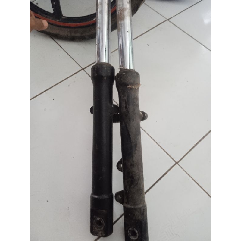 shock depan vixion ori copotan