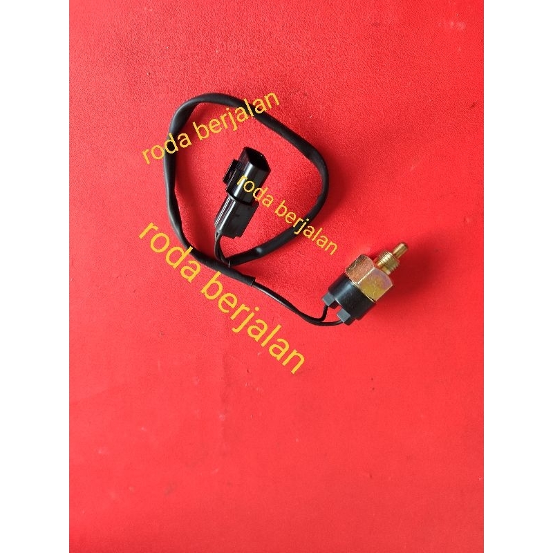 switch swit lampu mundur parkir Canter Ps135