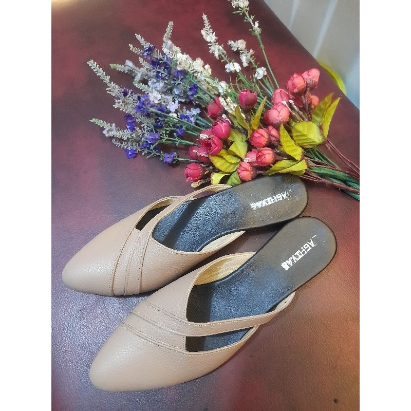 selop hak tahu /sepatu wanita