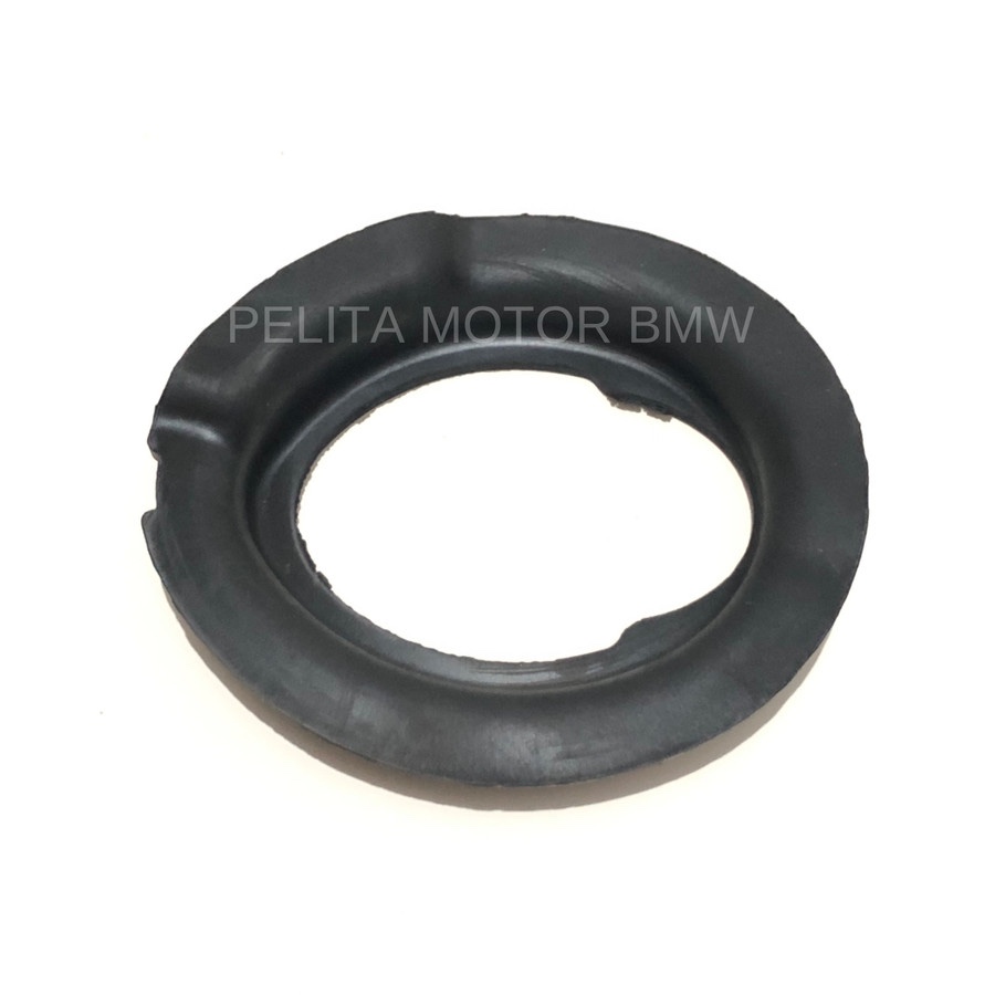 Karet Tatakan Per Depan Bawah BMW E39 E46 E60 31331096664