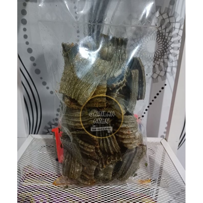 

Kerupuk Jengkol Pedas 500 Gram