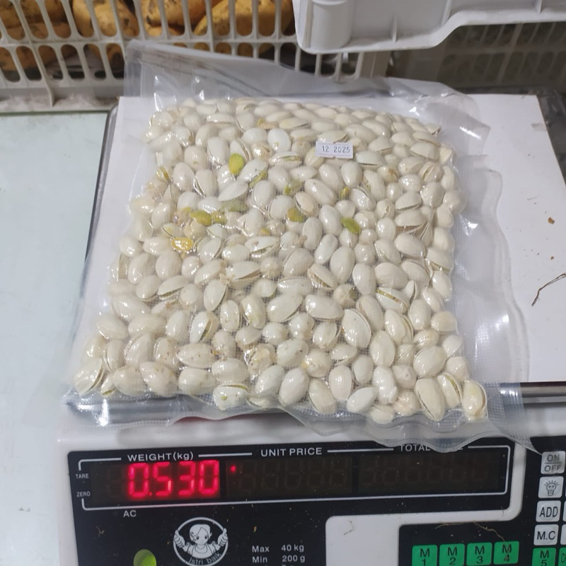 

Pistachio panggang (sedikit asin) 500gr