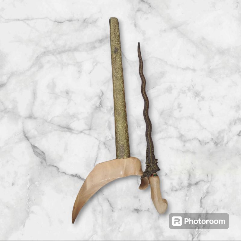 Keris Naga Kembar