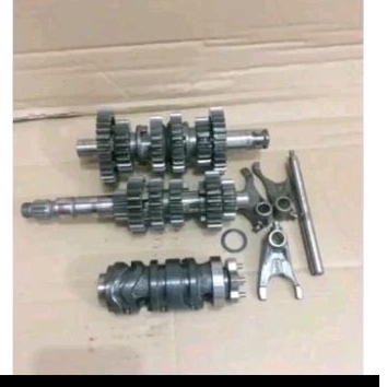 Rasio set R15 V2 / X-bre 6 speed original copotan motor