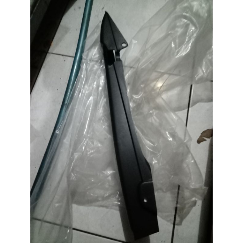 TUTUP RANTAI /KETENG GRAND