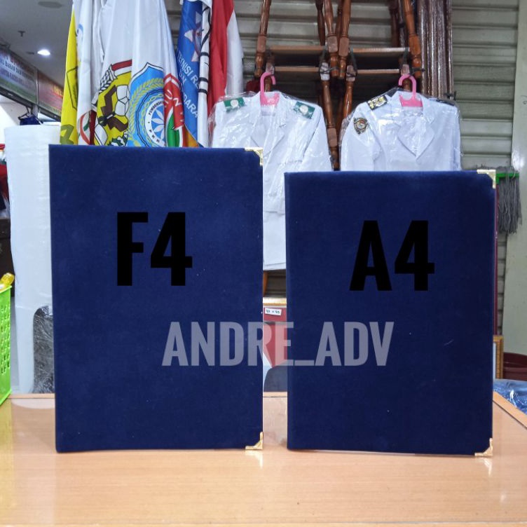 

map kantor map beludru biru dongker ART Z3C3