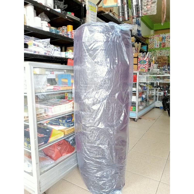 

Bubble wrap hitam tebal